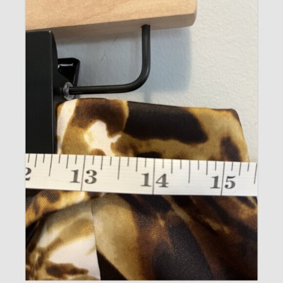 Cache animal print miniskirt, size 6, fast shipping! - Picture 3 of 5